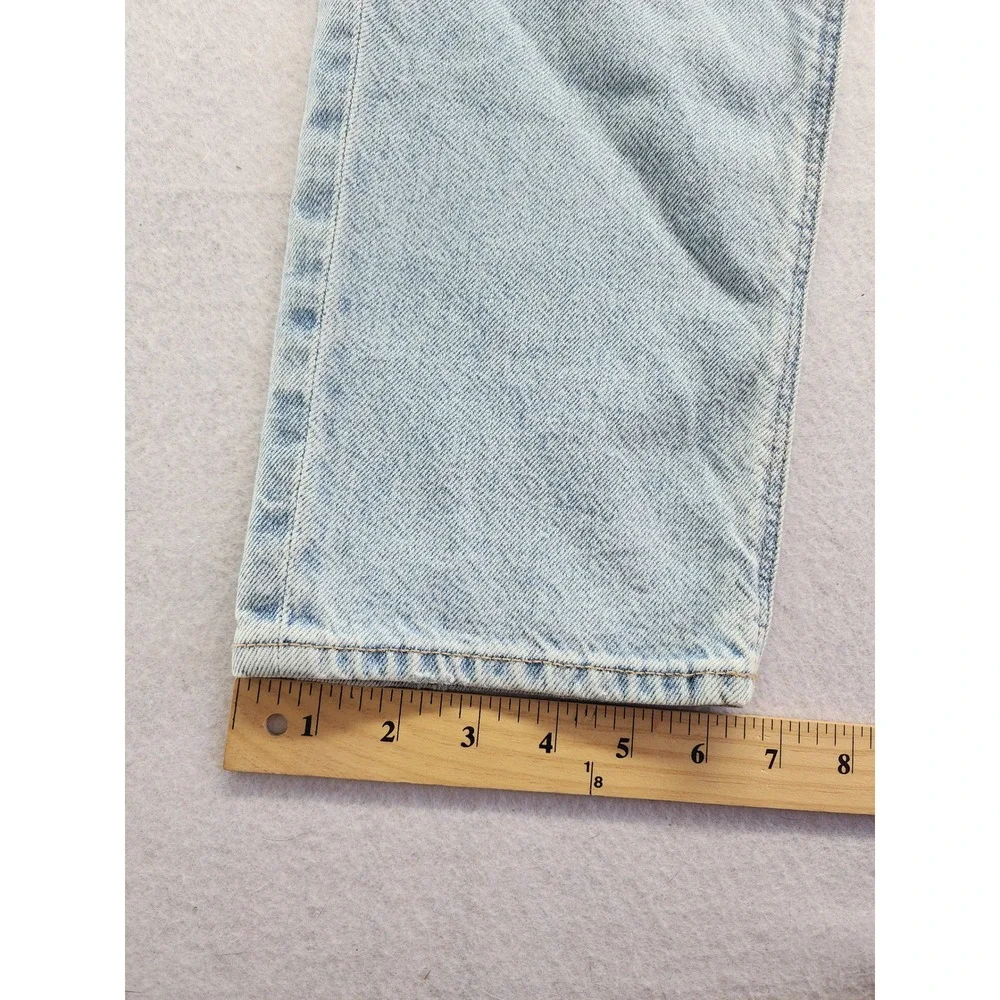 American Eagle Strigid Mom Jeans Light Wash Denim Size 10